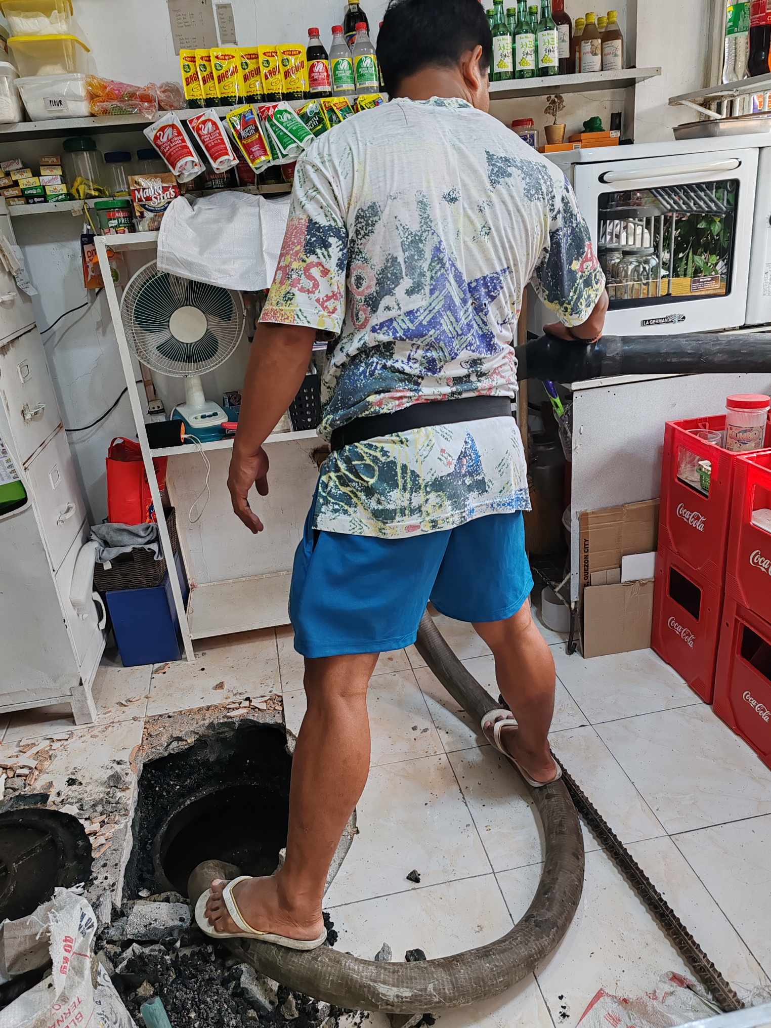 Modern siphoning equipment